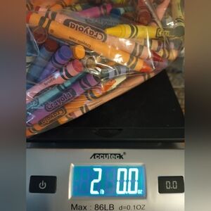 2 Pounds Crayons All Famous brand